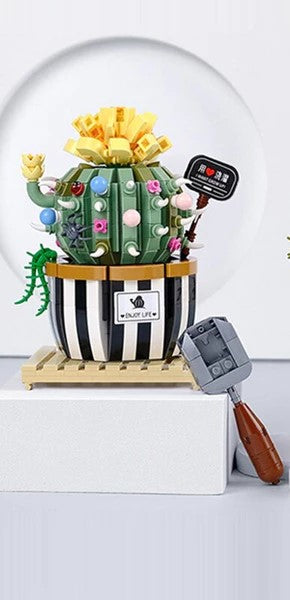LOZ 1246 Eternal Herb Plant Cactus Hat Heart Flower Insect Watering Pot Shovel